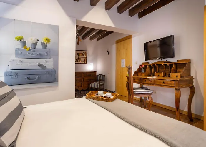 De Eufrasio Hotel Lerma